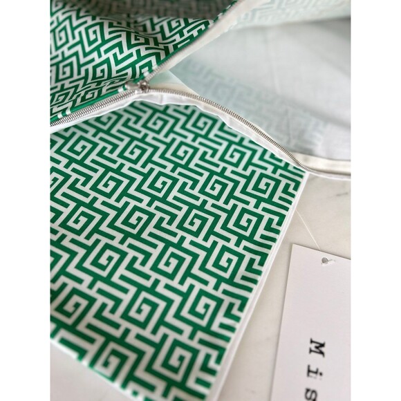 Set of 2_ Pillow case Covers - Picture 9 of 12